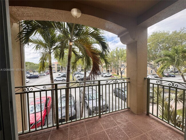 Building Photo - 6360 NW 114th Ave