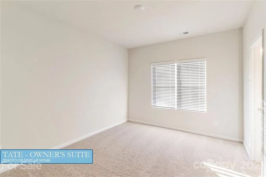 Building Photo - Room in Townhome on Beatty Woods Dr