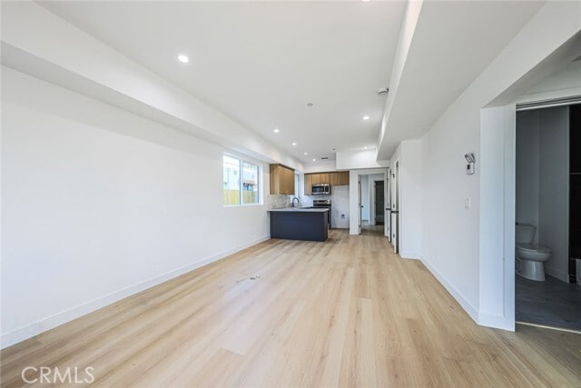 Building Photo - 2012 S Dunsmuir Ave