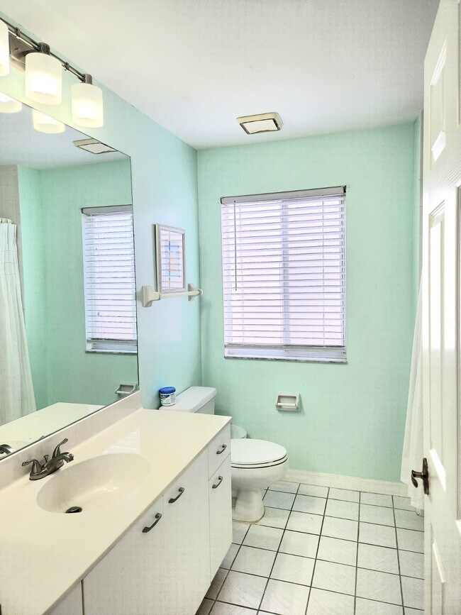 Building Photo - 2820 Citrus Lake Dr