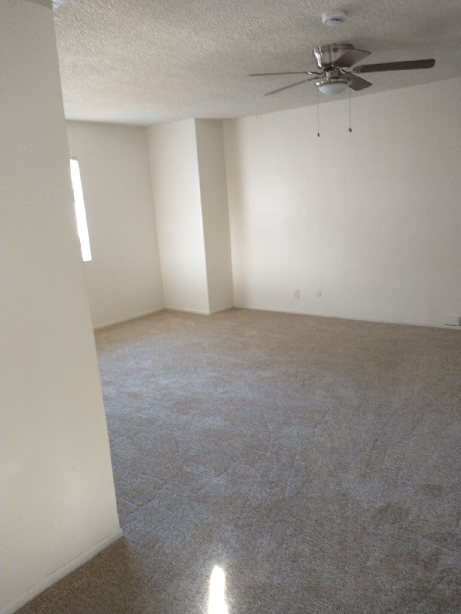 Masters bedroom - 1857 W Malvern Ave