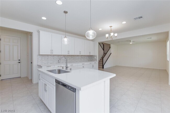 Building Photo - 10117 Heron Lake Ave