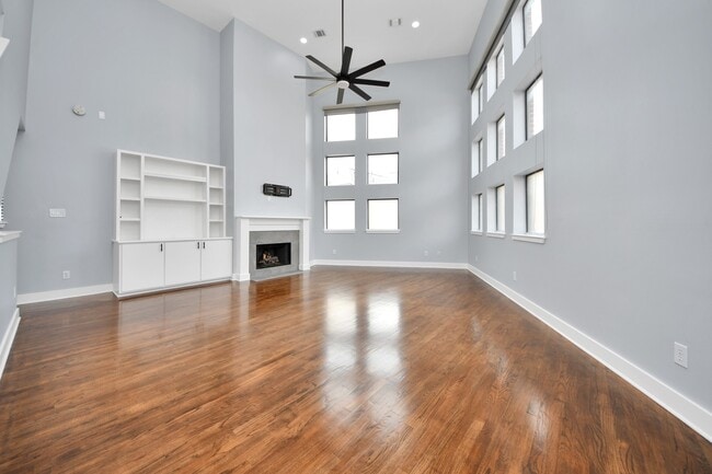 Building Photo - 5710 Cornish St