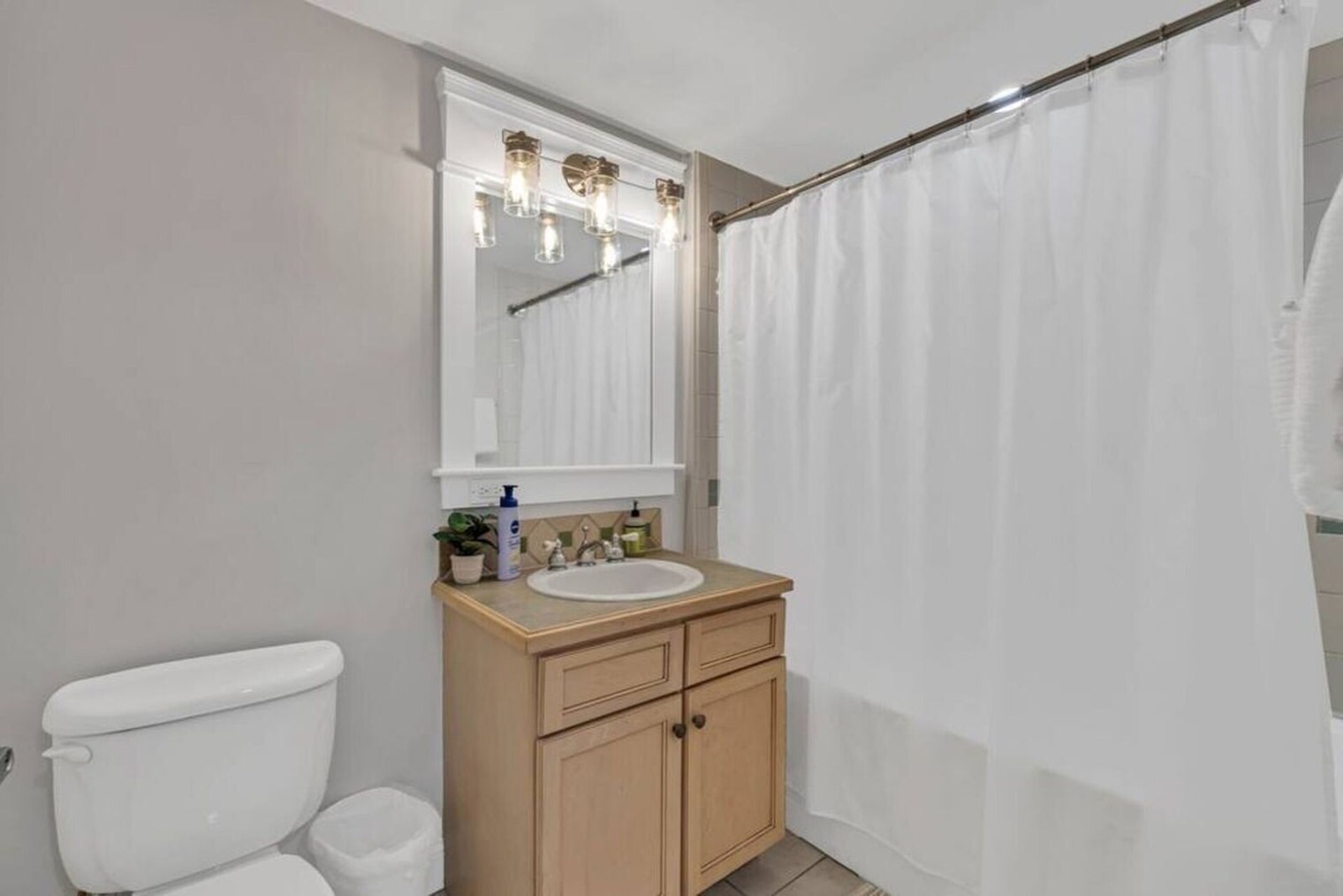 Building Photo - 2 Grand Sandestin Blvd