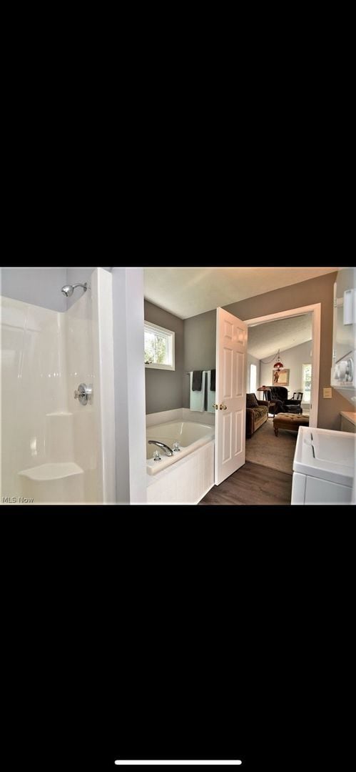 Building Photo - 4 Bed - 5 Bath with In-law Suite - Solon