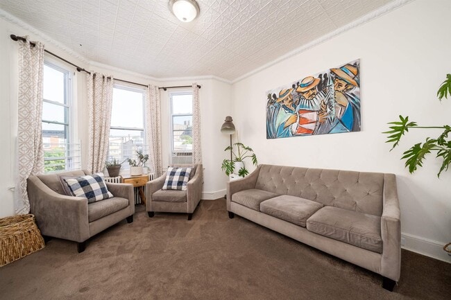 Building Photo - 6331 John F. Kennedy Blvd