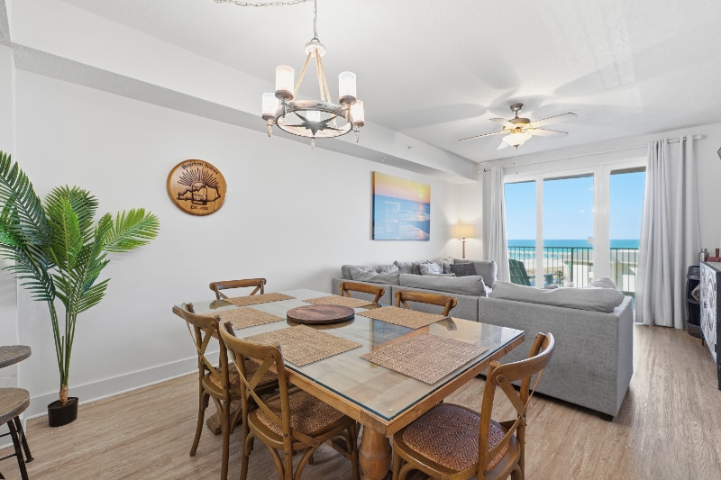 Building Photo - 15928 Front Beach Rd