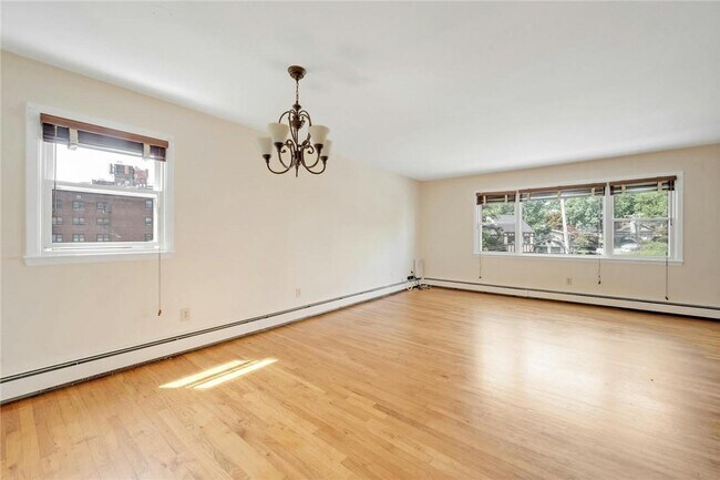 Building Photo - 126 Fisher Ave