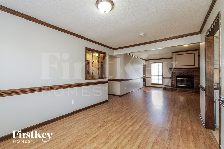 Building Photo - 4611 Spaniel Cove