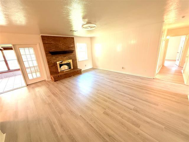 Building Photo - 2217 Indian Creek Dr