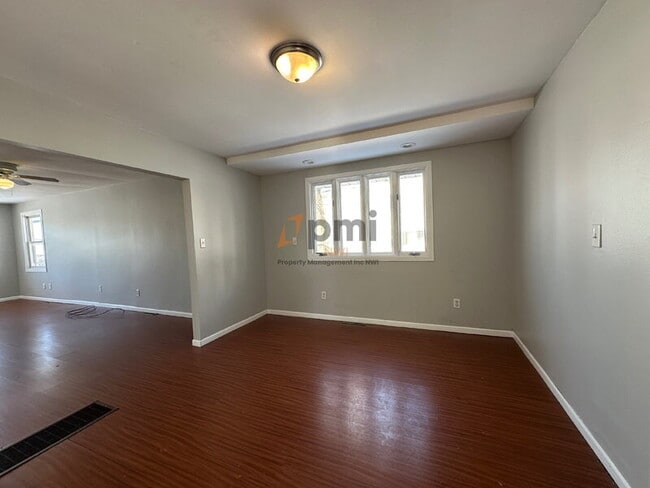 Building Photo - 13340 Fir St