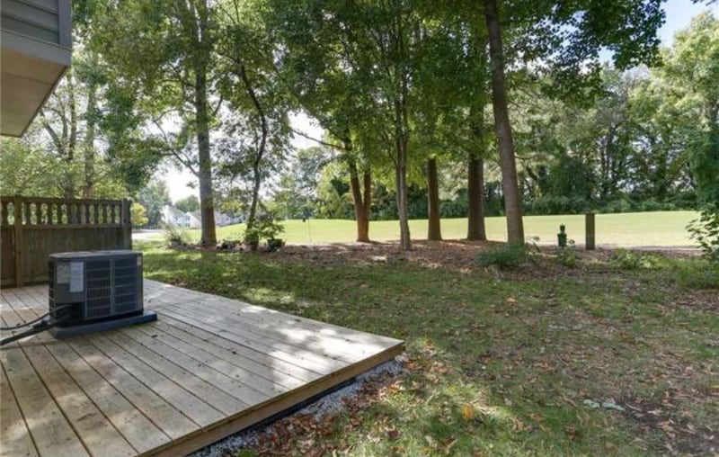 Building Photo - 1005 Winged Foot Ct