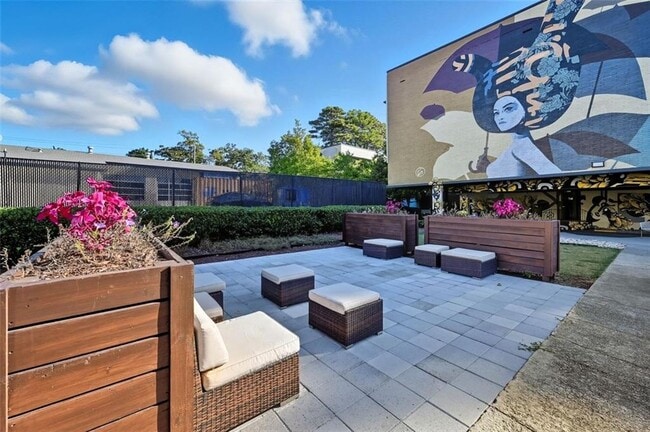 Building Photo - 3645 Peachtree Rd NE