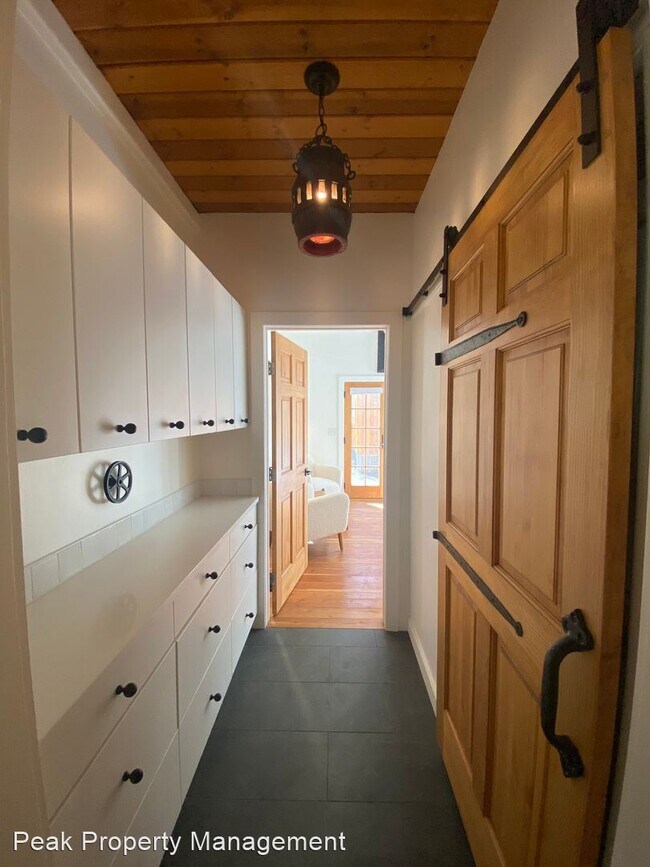 Building Photo - 3 br, 2 bath House - 214 Maroon Ave.