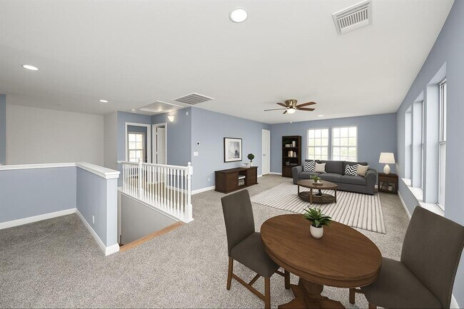 Building Photo - 2703 Edgewick Elm St