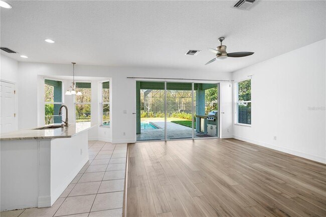 Building Photo - 10888 Cory Lake Dr