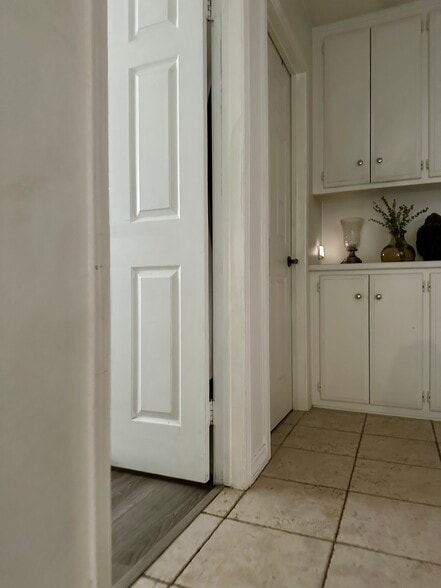 Building Photo - 20829 Marshall Way