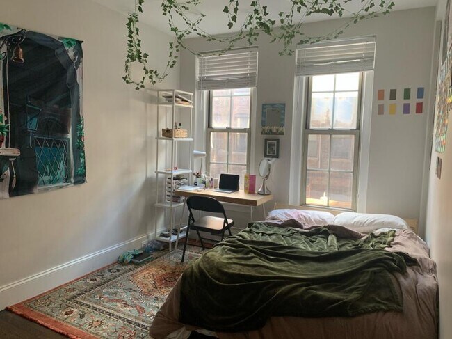 Building Photo - 2 bedroom in Boston MA 02115