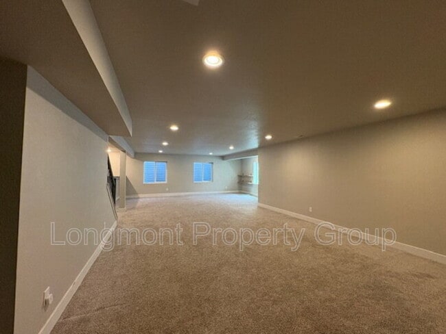 Building Photo - 14632 Longhorn Dr