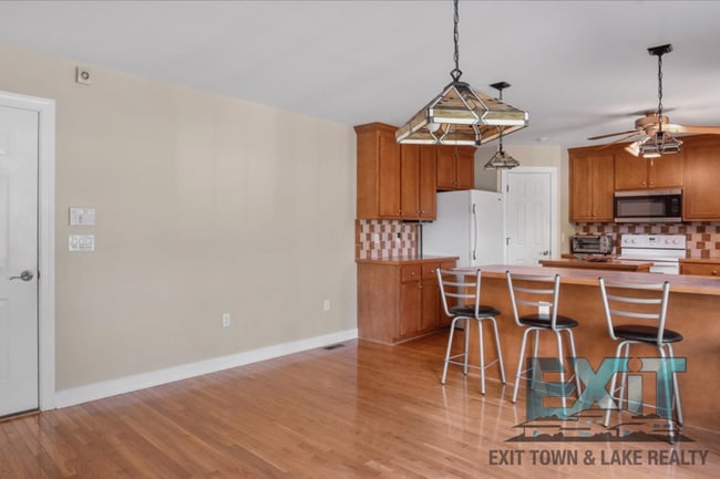 Building Photo - Pristine 3 Bedroom 2 Bath Home in Tanglewo...