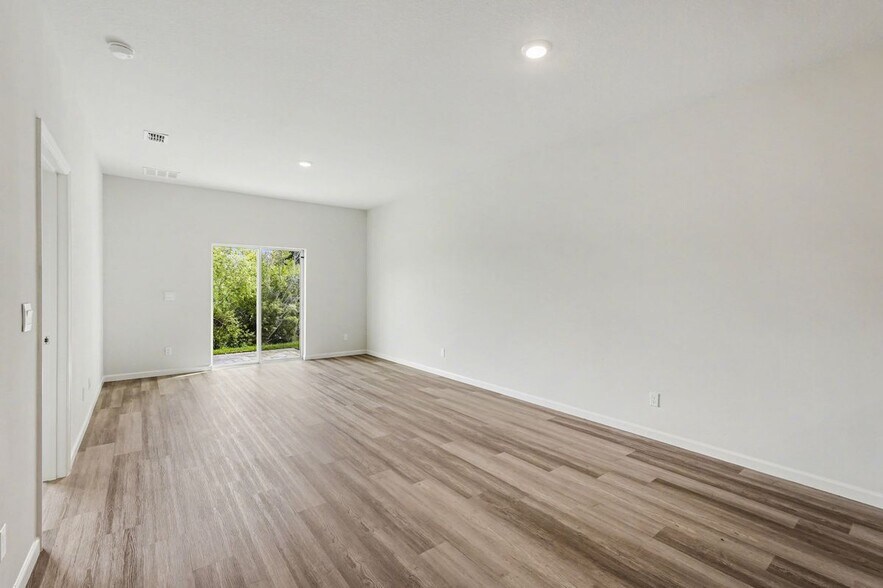 Building Photo - 8995 Orchid Reserve Cir