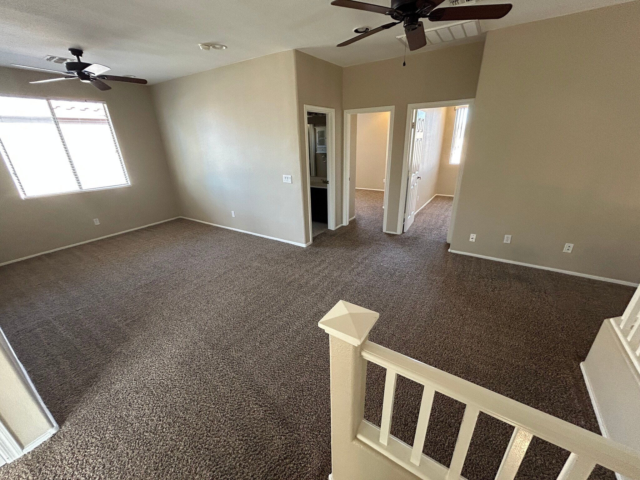 Building Photo - 5163 W Village Dr