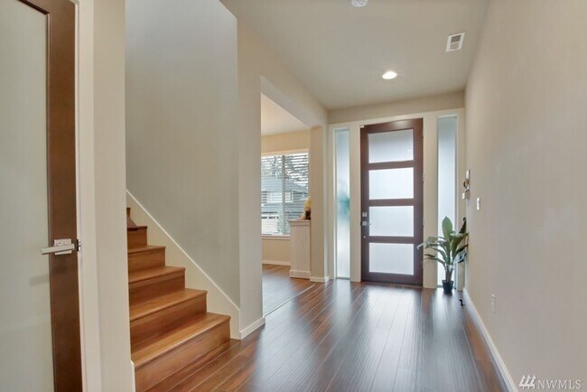 Building Photo - Auburn Lakeland Hills/Lakeview Community area 4 bedroom 2.5 bathroom home - Available May 1st, 2026