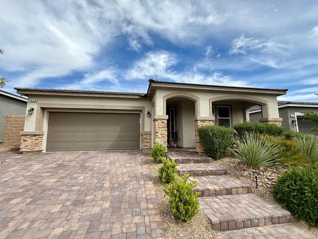 Building Photo - COMING SOON! Single-Story Gem in Gated Community with Stunning Backyard w/ Firepit