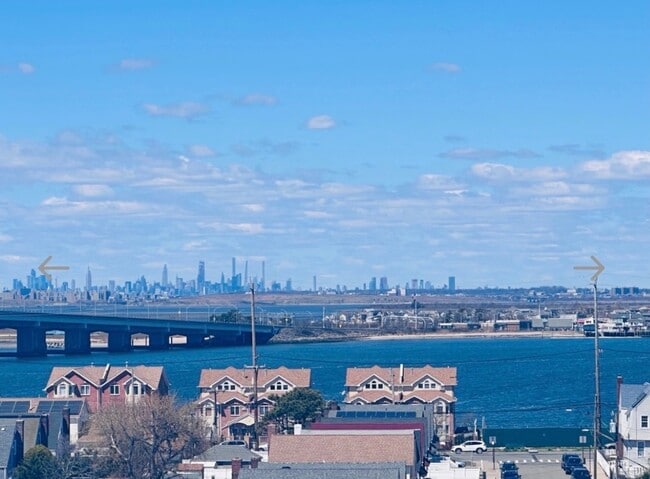 Building Photo - 88-02 Rockaway Beach Blvd