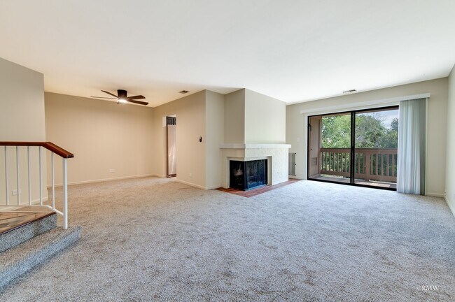 Building Photo - 1232 Knottingham Ct
