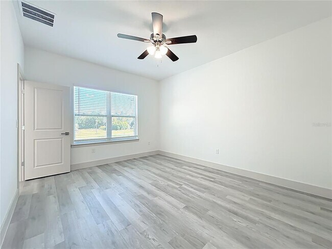 Building Photo - 9301 N Akola Way