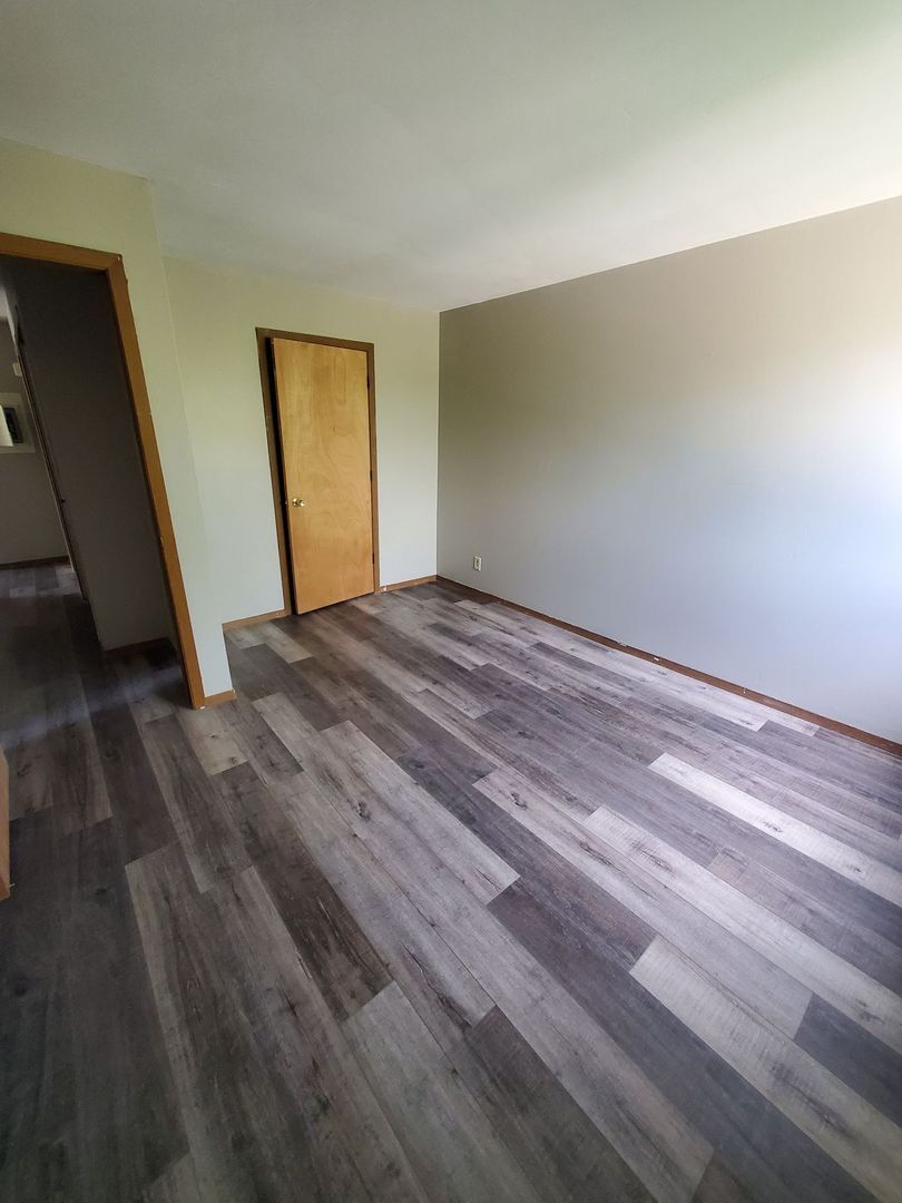 Building Photo - 601 Hartridge Dr