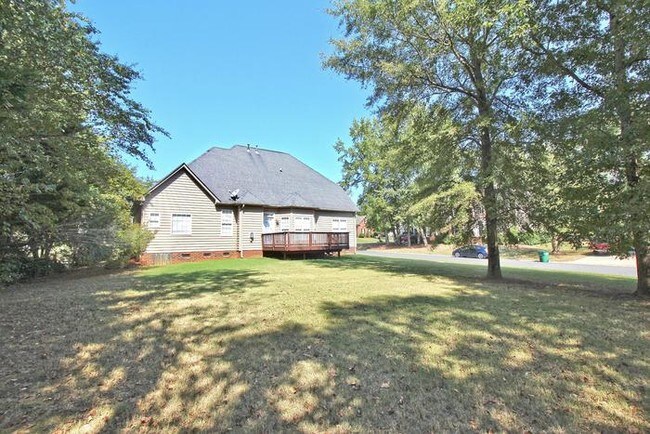 Building Photo - 6000 Abergele Ln