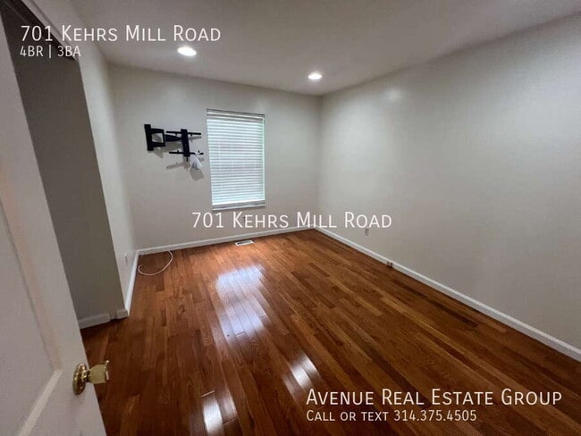 Building Photo - 701 Kehrs Mill Rd