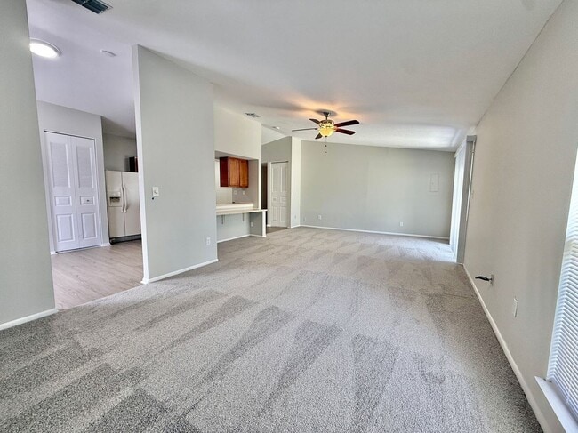 Building Photo - 1228 Pine Sap Ct