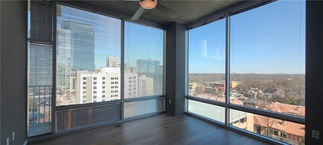 Building Photo - 943 Peachtree Rd NE