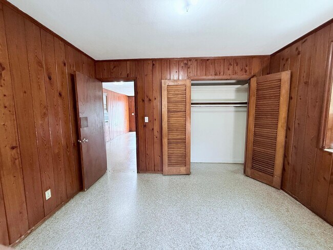Building Photo - 507 Conniston Rd