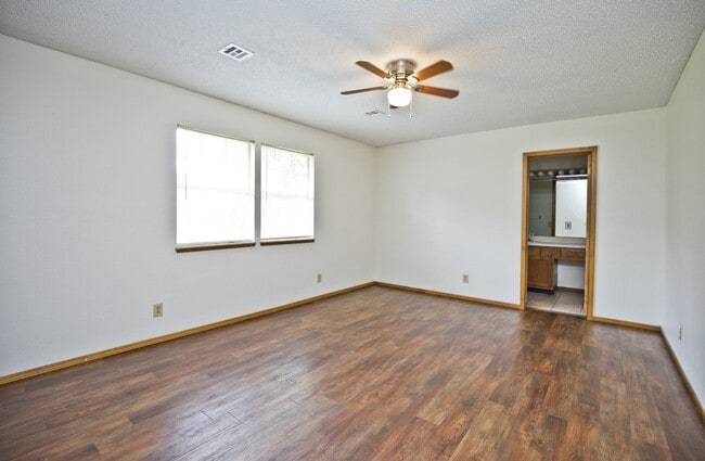 Building Photo - ***174 Township***