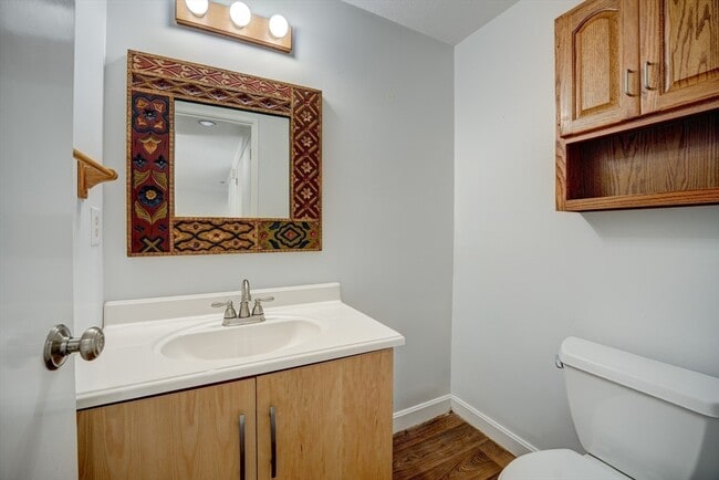 Building Photo - 522 Tumbling Hawk