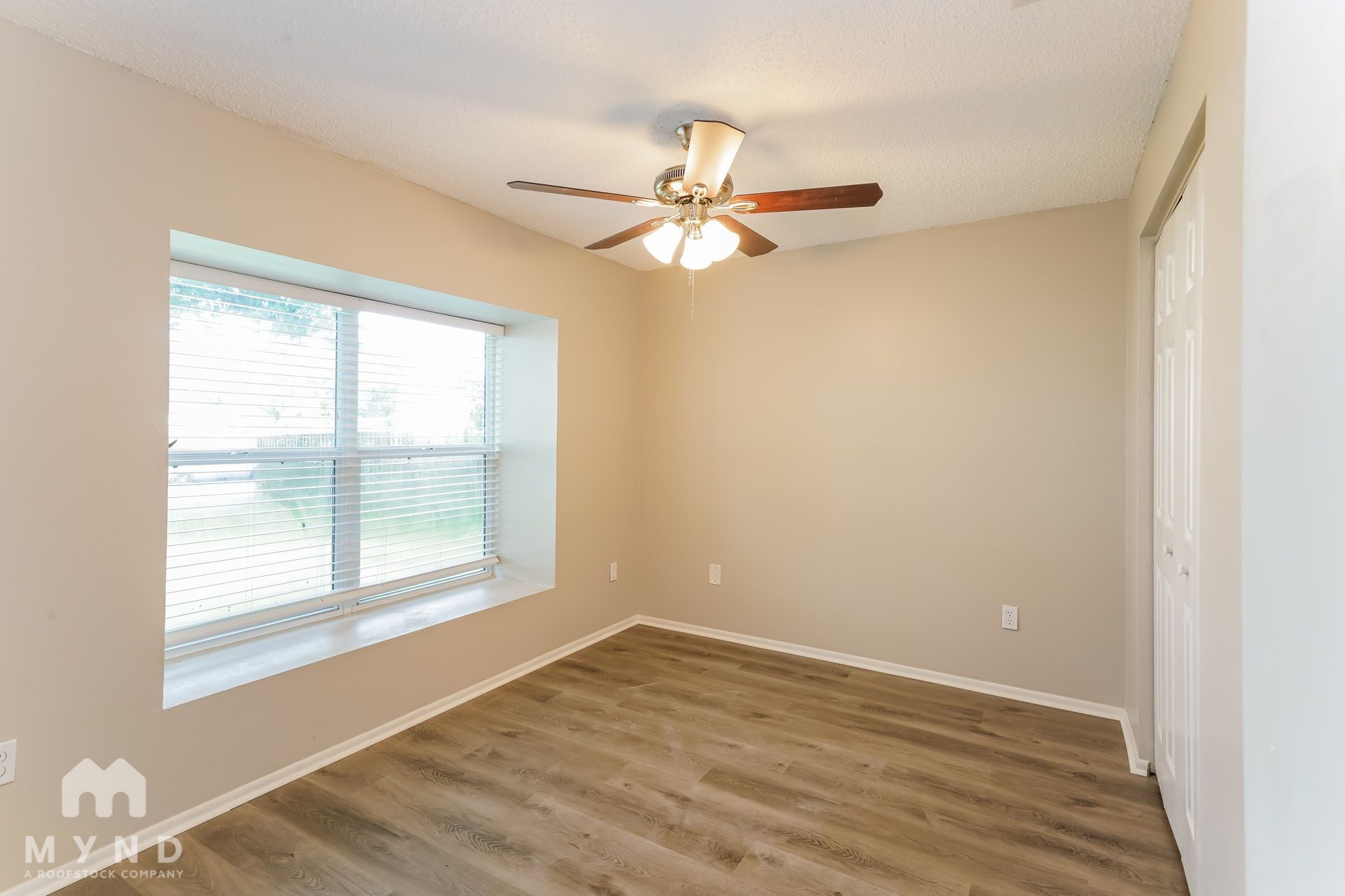 Building Photo - 14013 Fullerton Dr