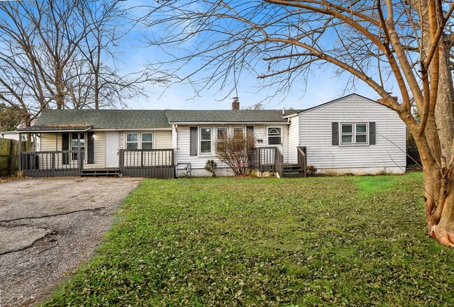 Primary Photo - 1217 Morgan Ave