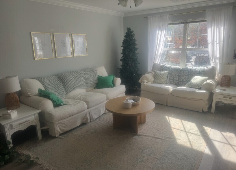 Building Photo - 2008 Millennium Pl