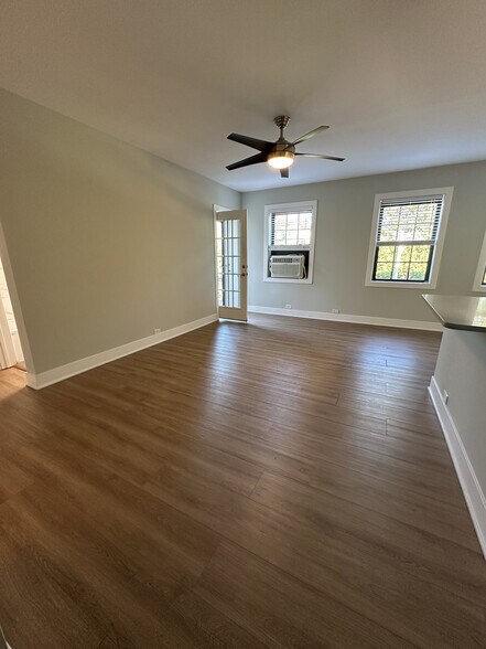 Building Photo - 730 Judson Ave