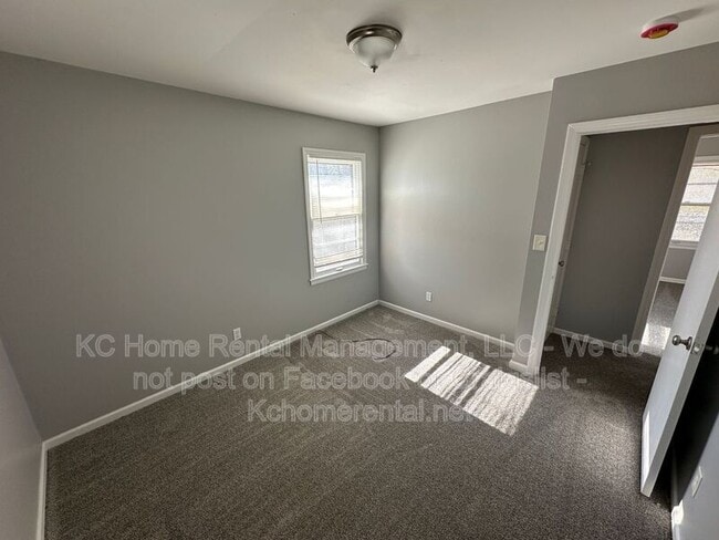 Building Photo - 7318 James A Reed Rd