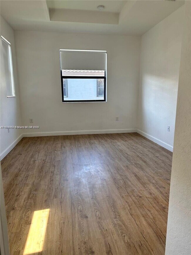 Building Photo - 25128 SW 113th Pl