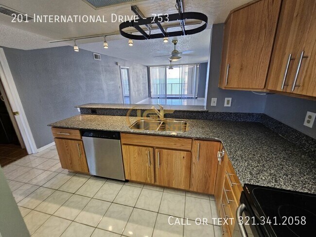 Building Photo - 201 International Dr