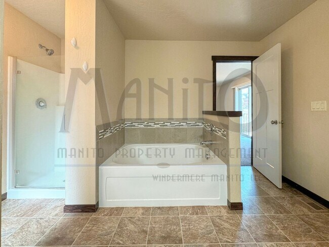 Building Photo - **COMING SOON** Breathtaking Views on Secondary Waterfront