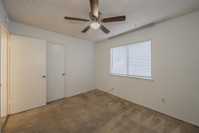 Building Photo - 808 Blessing Creek Dr