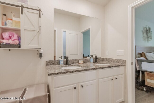 Building Photo - 5542 Ortega Bluff Ln