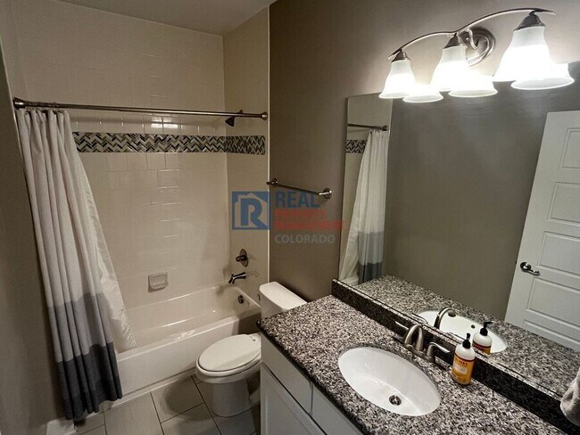Building Photo - 2907 Photon Ct